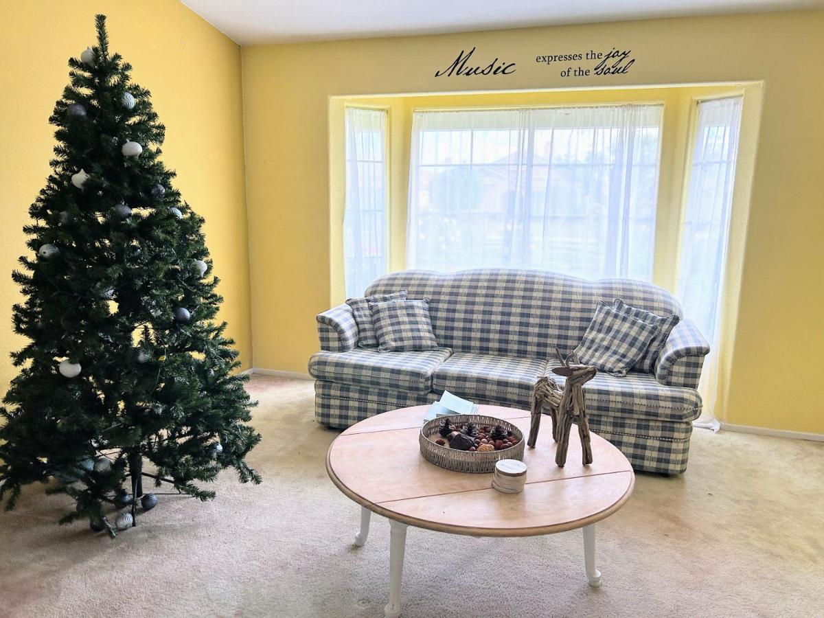 Evergreen Jolly Room With Tv Hemet Exterior foto